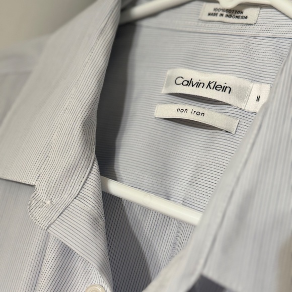Calvin Klein Non-Iron Shirt M - Ballad Blue Delicate Stripe w/ Original Tags - Picture 6 of 11